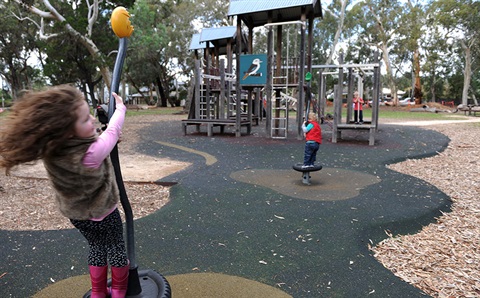 Children-using-playground-in-Heywood-Park.jpg
