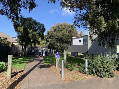 North Unley Park Entry 