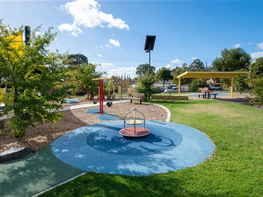 Katherine Street playground and green space
