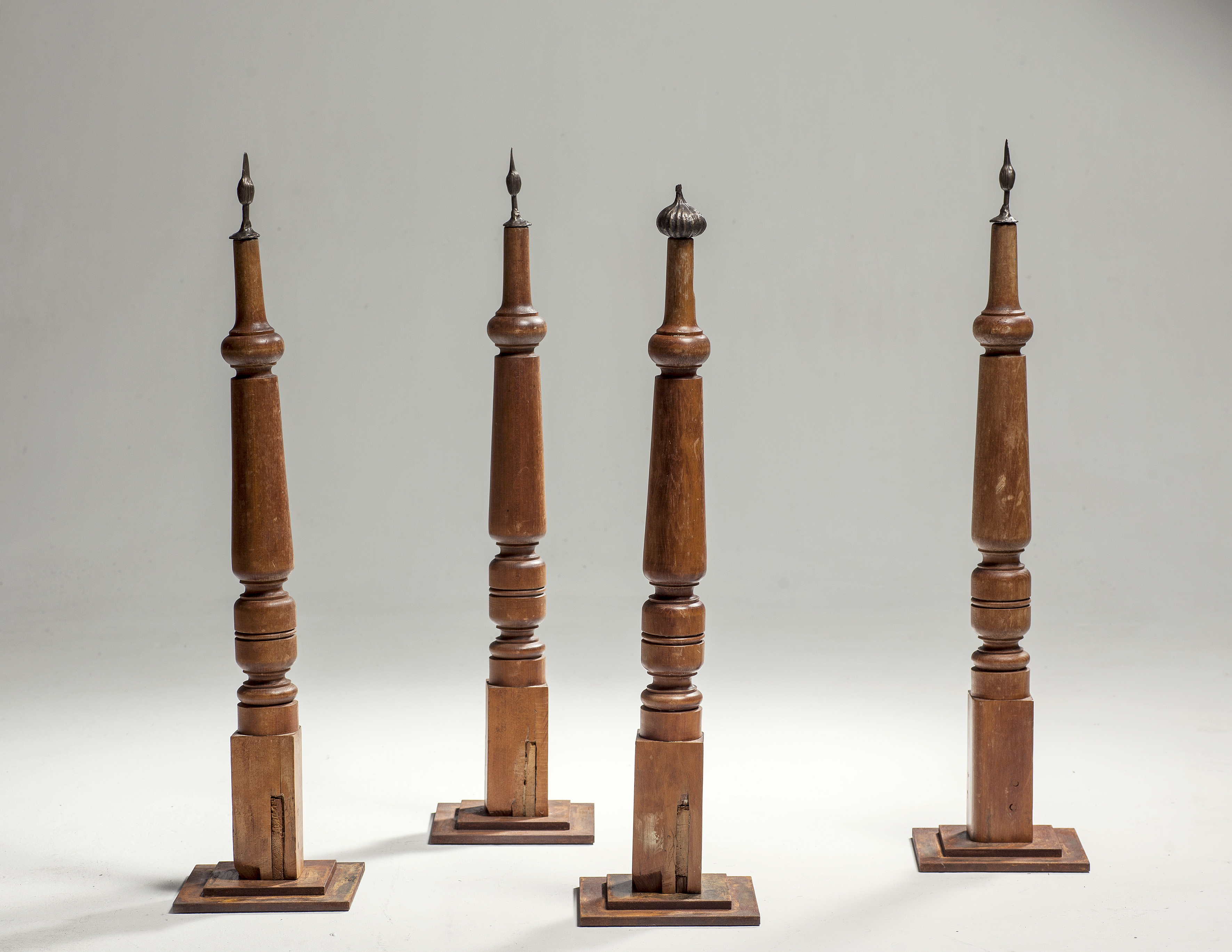 Lee Salomone, Table stories.jpg