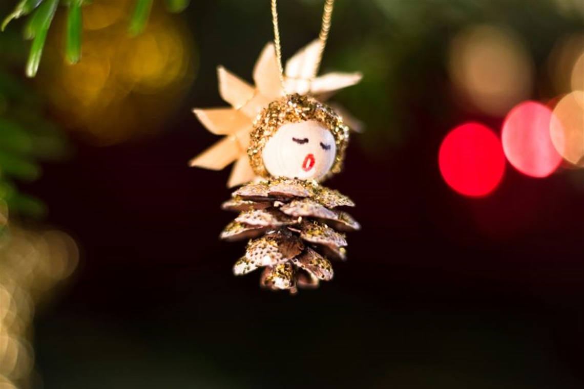 Xmas-decoration-resized.jpg