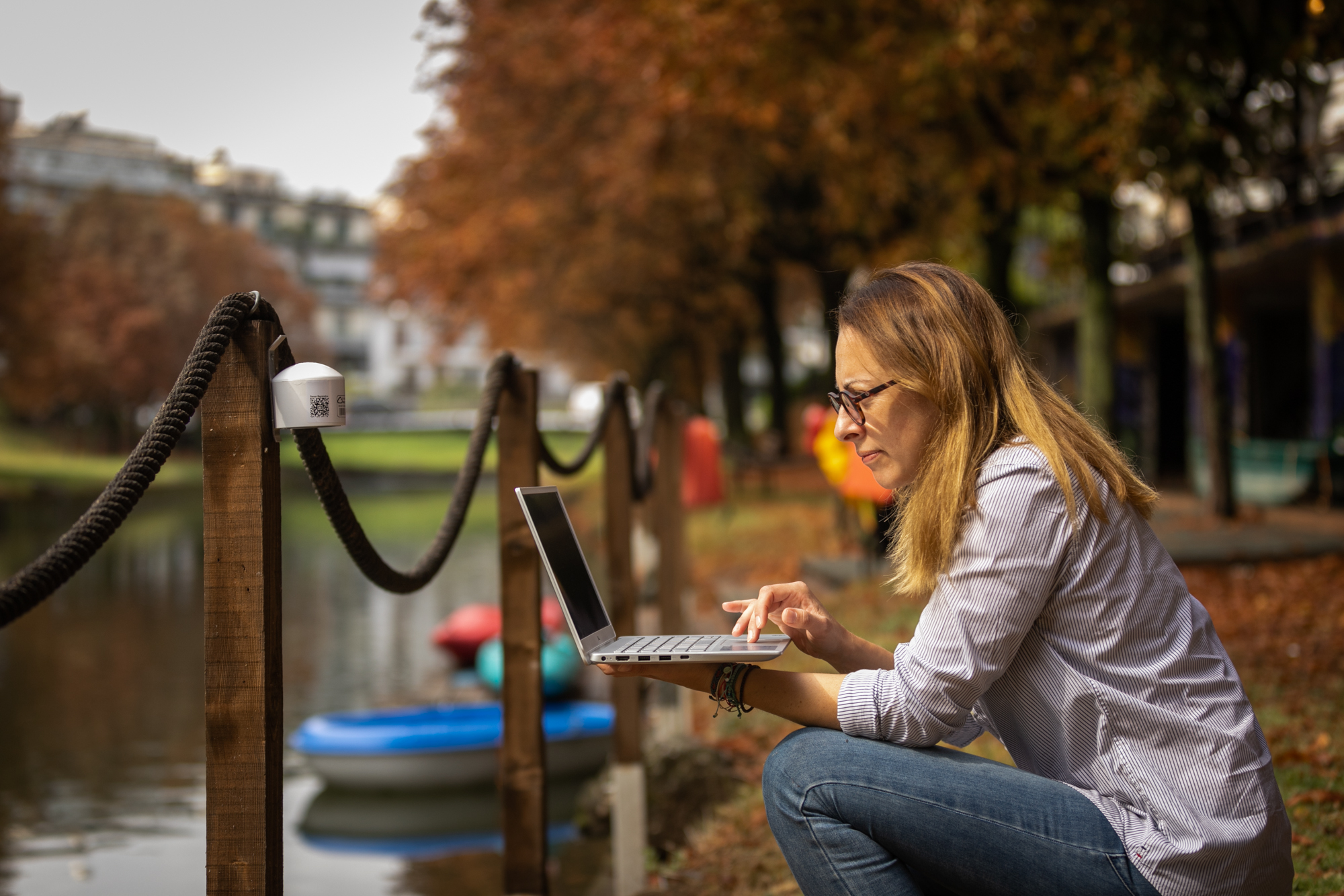 Measuring the rivers water level with sensors