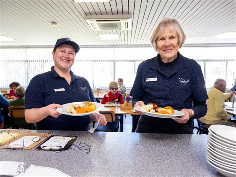 Circuit cafe - roast dinner
